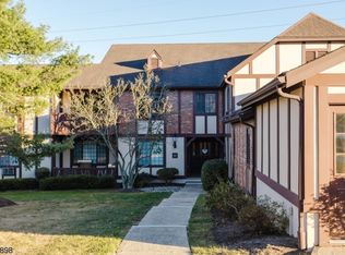 13B Kensington Rd #13B, Chatham, NJ 07928