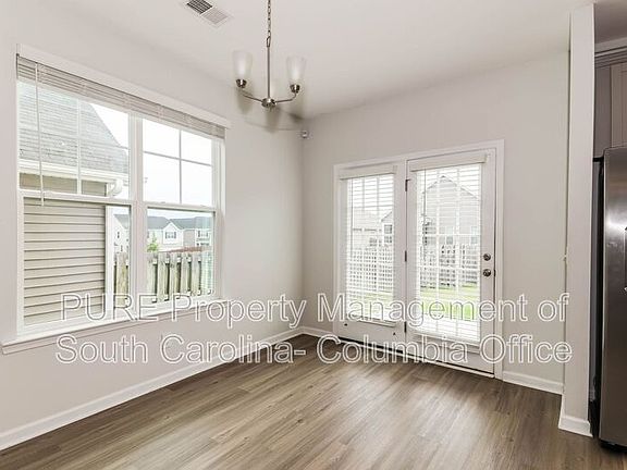 5th image of 1315 Montford Dr