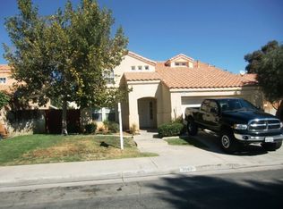 2147 Scott Ave, Palmdale, CA 93550