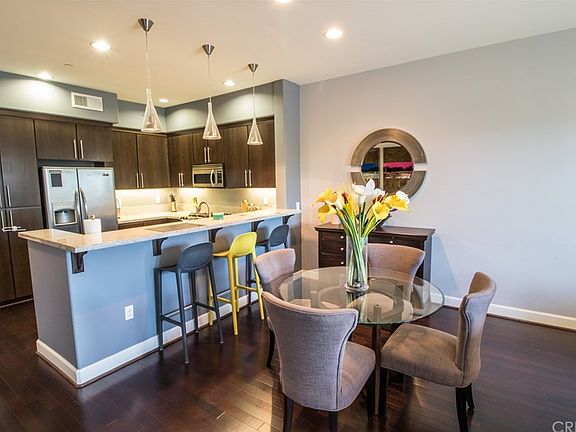 5th image of 4820 Bellflower Ave #411
