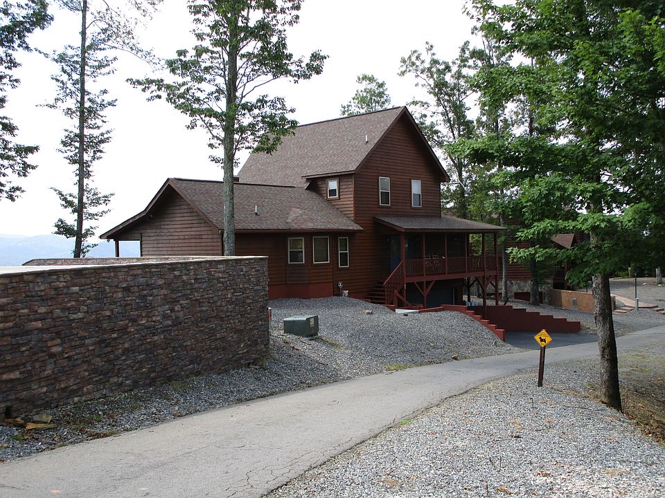 Street View of 41 Freedom Dr