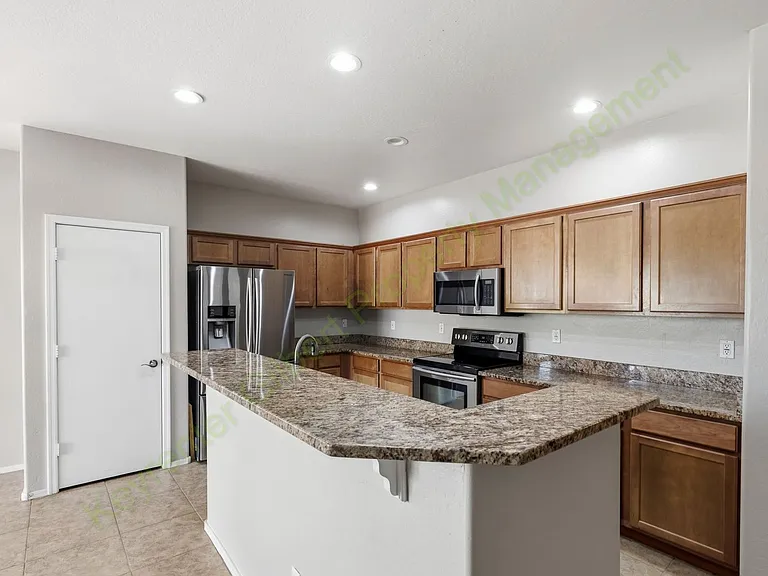 35734 N Zachary Rd — Photo 8