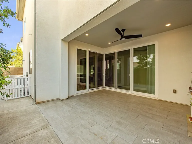 107 Pitch — Photo 21