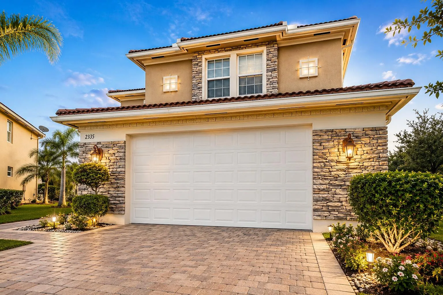 3 bed, 2.5 bath, 2503 sqft, $3,495 — Photo 4