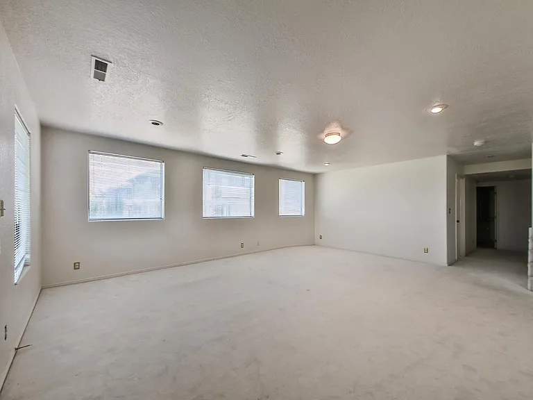 824 W Hampton Rd — Photo 21