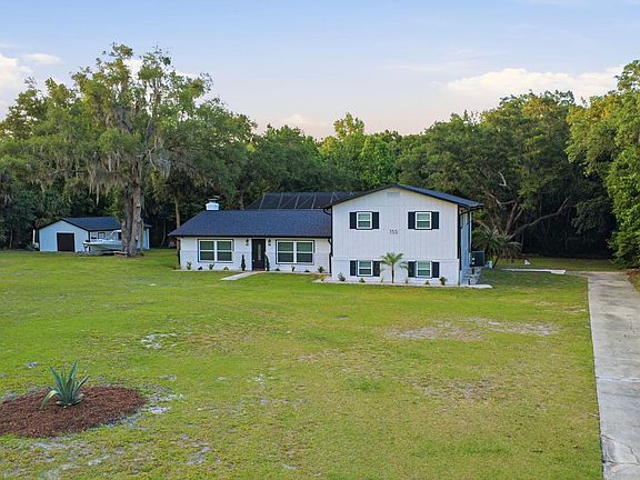 5th image of 155 Country Circle Dr E