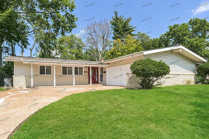 3155 Stafford Ln