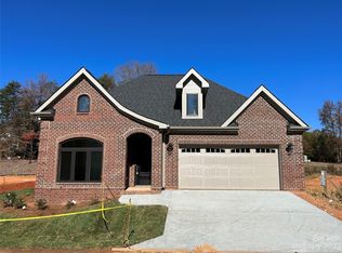 5107 Silver Trace Ln, Denver, NC 28037
