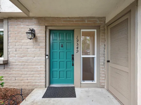 19549 Vineyard Ln, Saratoga, CA 95070
