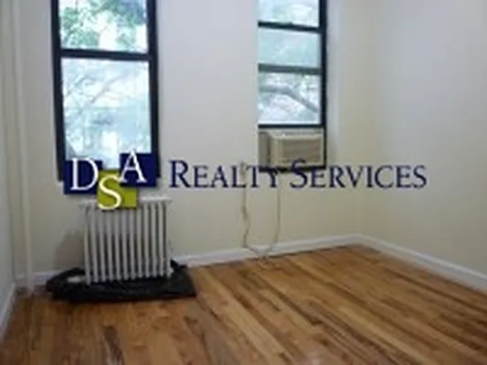 Rented by DSA Realty | media 2