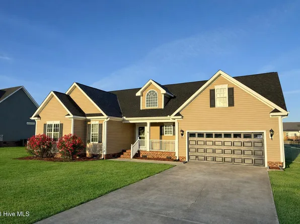 113 Brookside Way, Pikeville, NC 27863