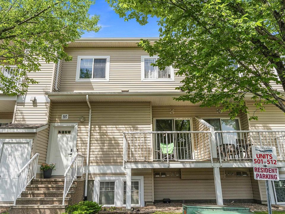 1st image of 164 Bridgeport Blvd #507