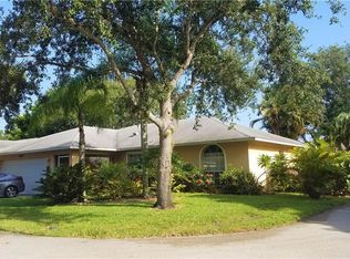 26953 Morton Grove Dr, Bonita Springs, FL 34135