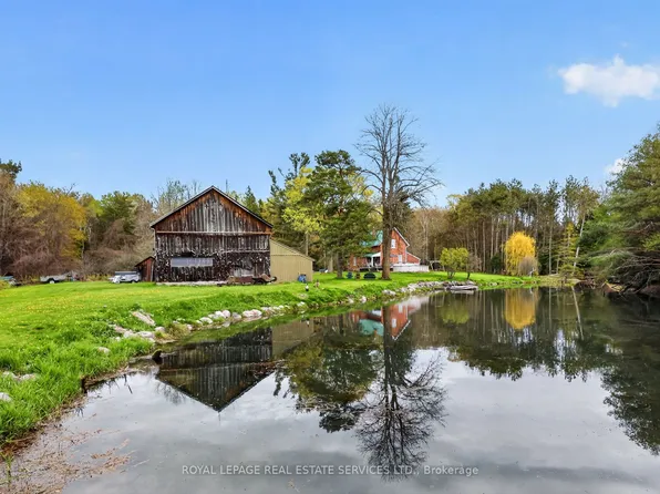 1351 Flos Cres #11-E, Springwater, ON L0L 1P0
