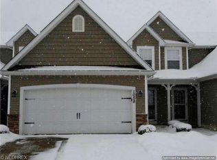 1058 Zephyr Ln, Painesville, OH 44077