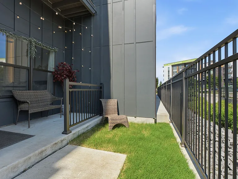1677 54th Ave N #101 — Photo 11
