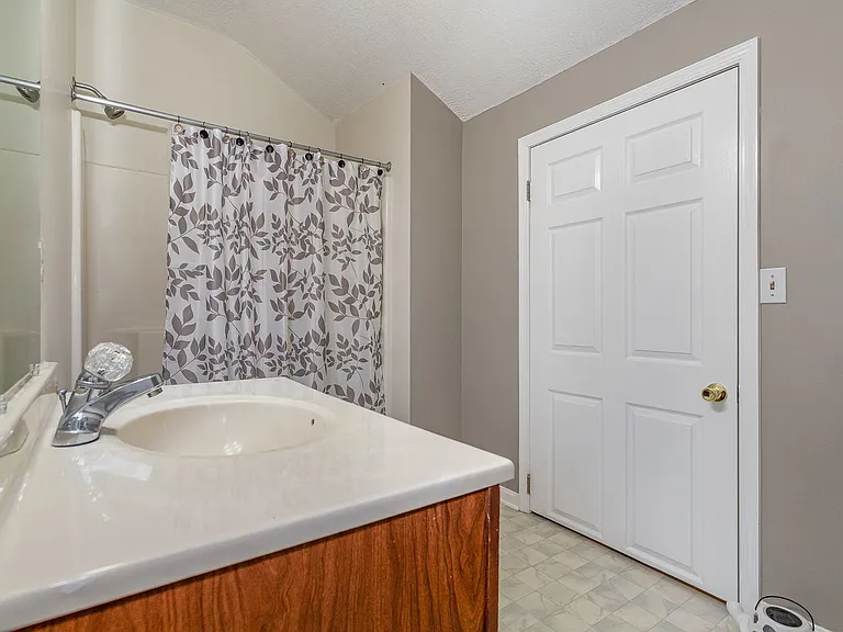 4203 Nantucket Dr — Photo 20