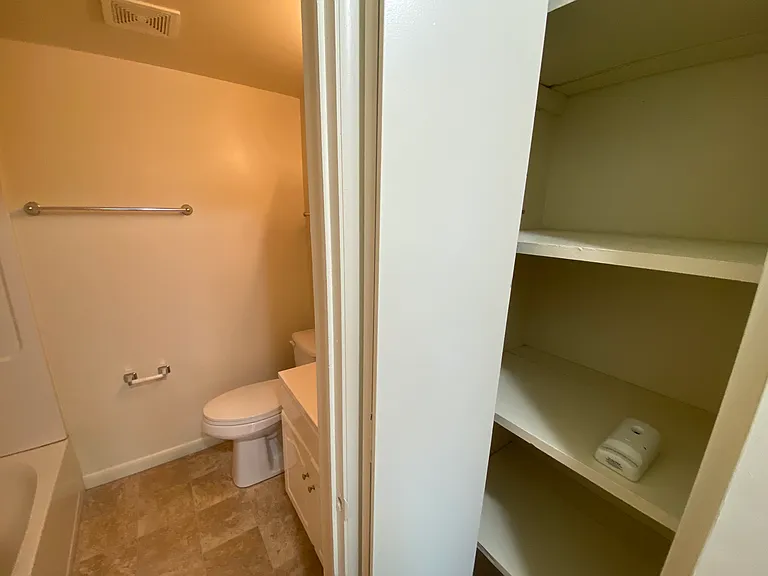 Landover Apartments — Photo 19