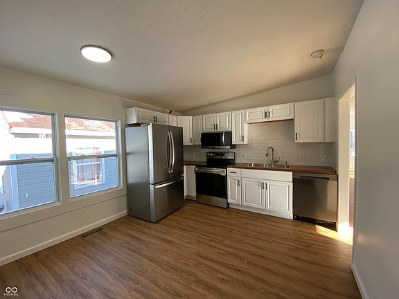5th image of 3038 N Gladstone Ave