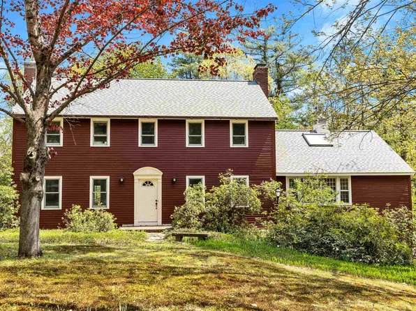 13 Pinnacle Road, Amherst, NH 03031