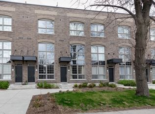 3 Elsie Ln #41, Toronto, ON M6P 0B8
