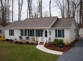 207 13th St, Grottoes, VA 24441