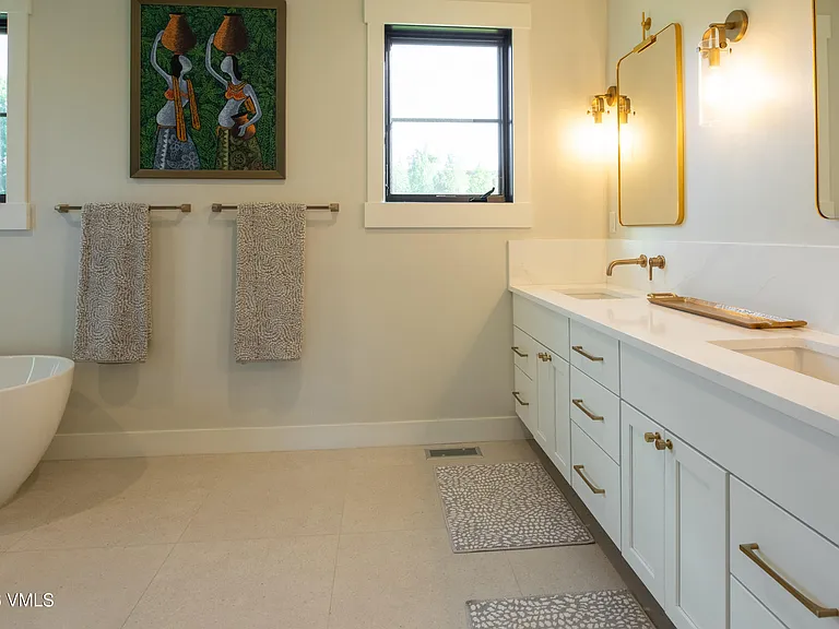 45 Thresher Ct — Photo 6