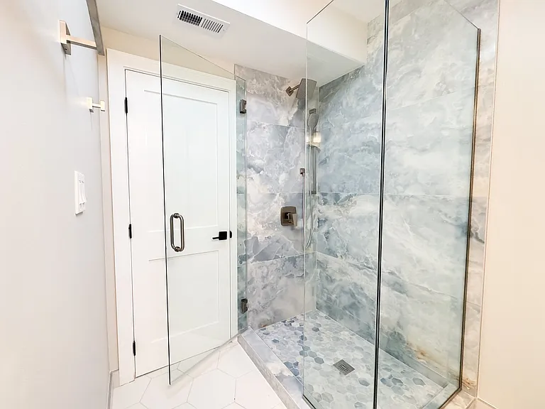 5120 N Laramie Ave #1 — Photo 23