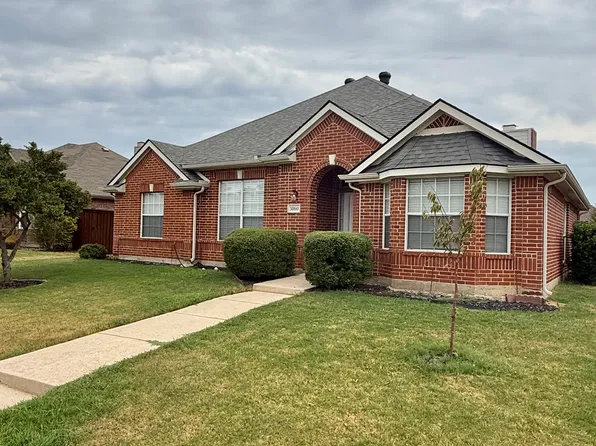 3860 Gillespie Dr, Carrollton, TX 75010