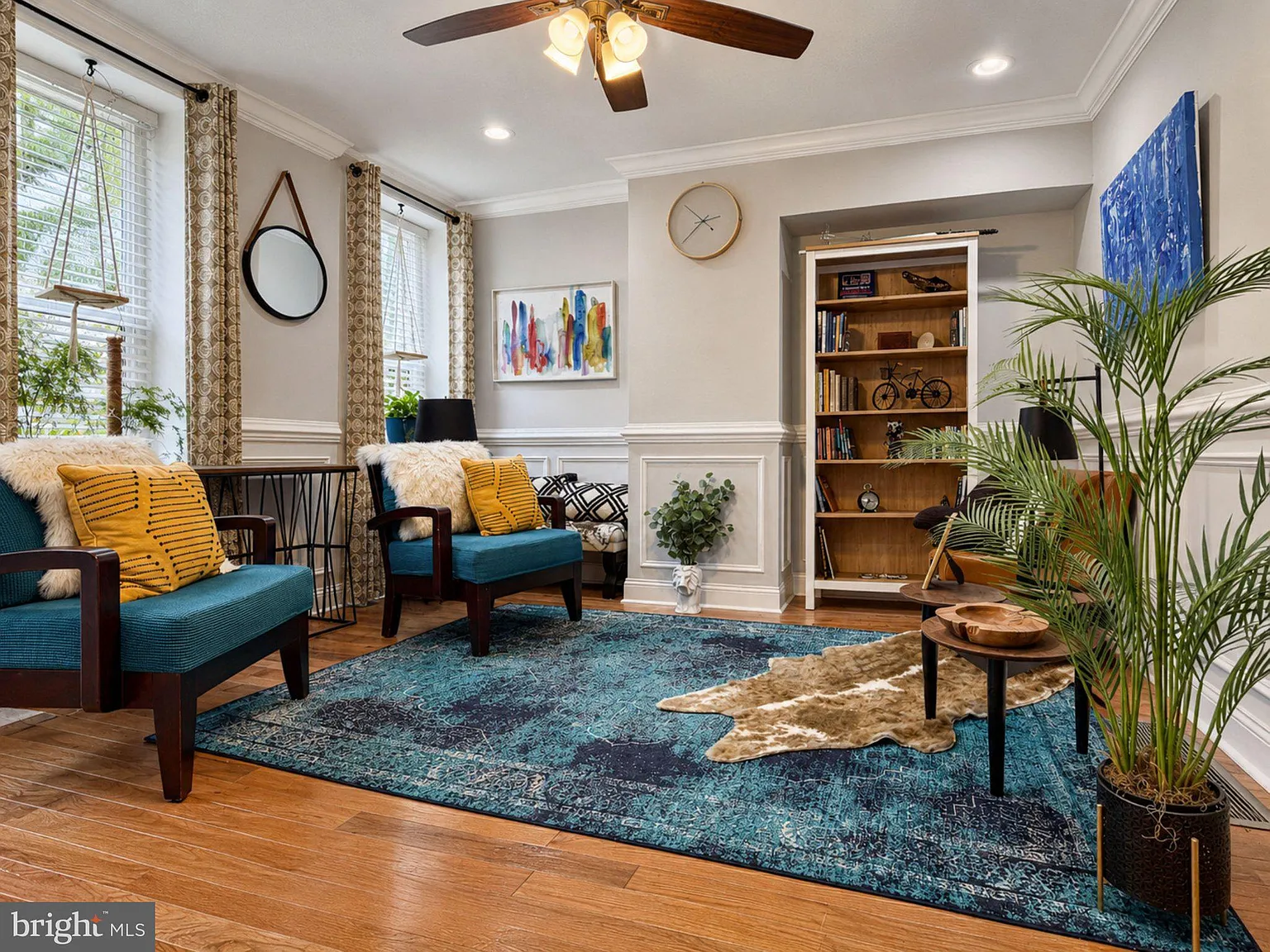 4 bed, 2.0 bath, 2072 sqft, $3,100 — Photo 2