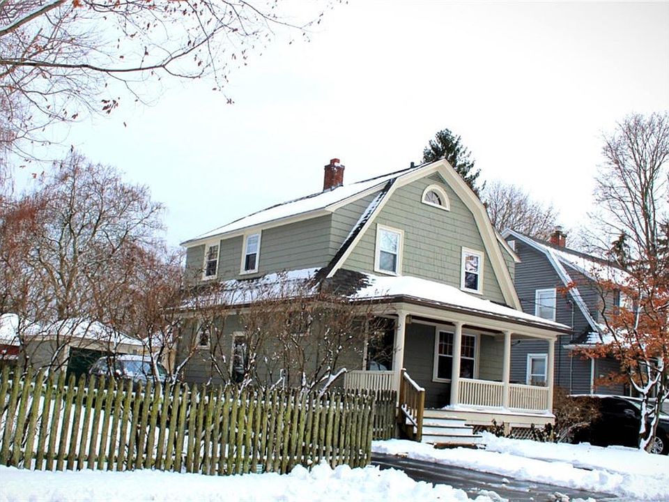 1st image of 15 Josephine Ave