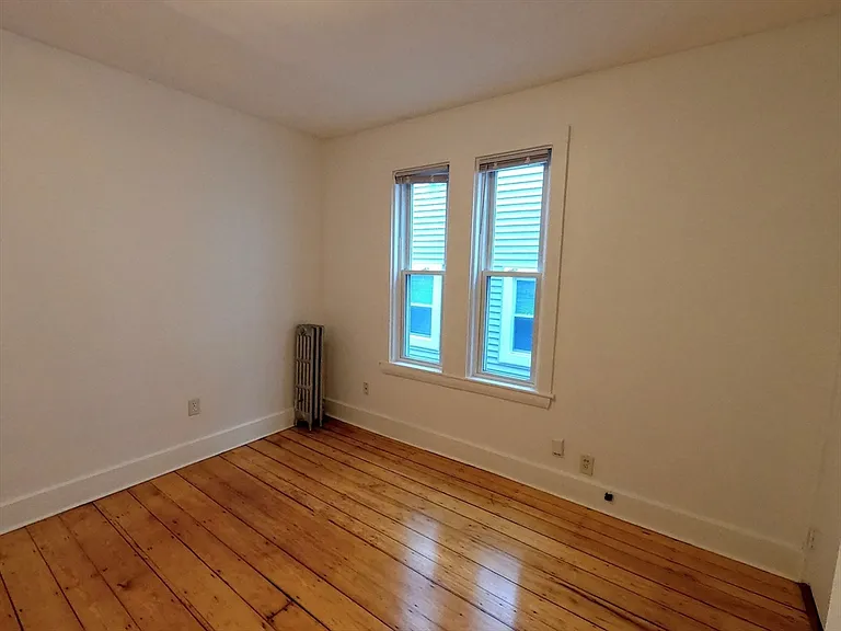 90 Wenham St #2 — Photo 6