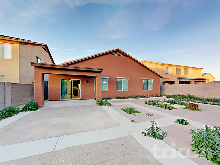 24743 W Illini St — Photo 16