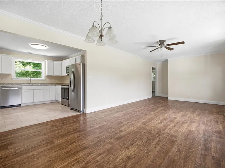 241 Hiawatha Cir — Photo 15