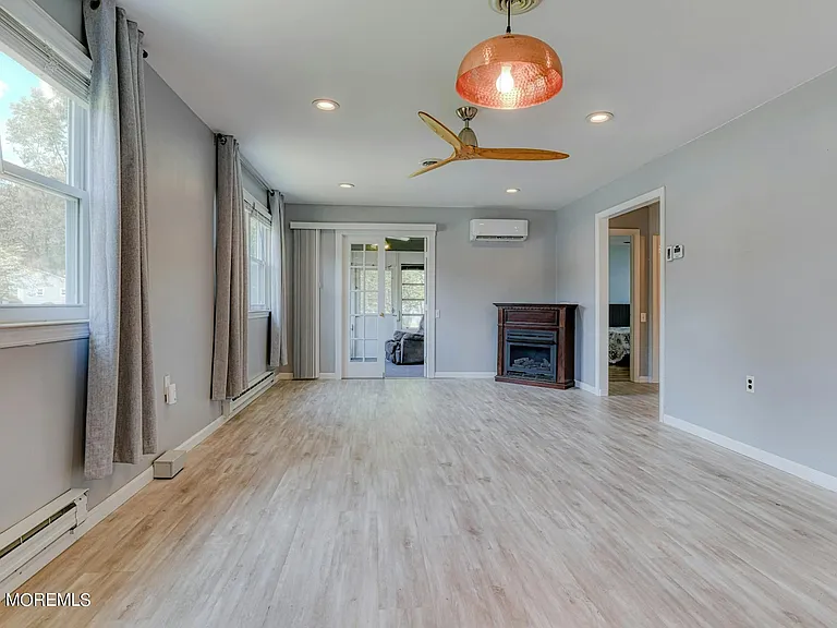 35 Auburn St #54B — Photo 5