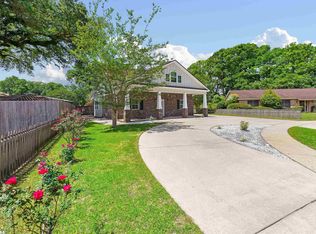 804 Highpoint Cir, Mobile, AL 36693