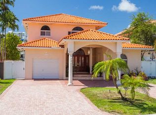 300 Atlantic Ave, Sunny Isles, FL 33160