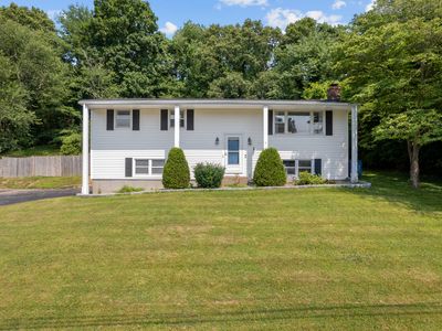 32 Rene Drive, Oakdale, CT, 06370