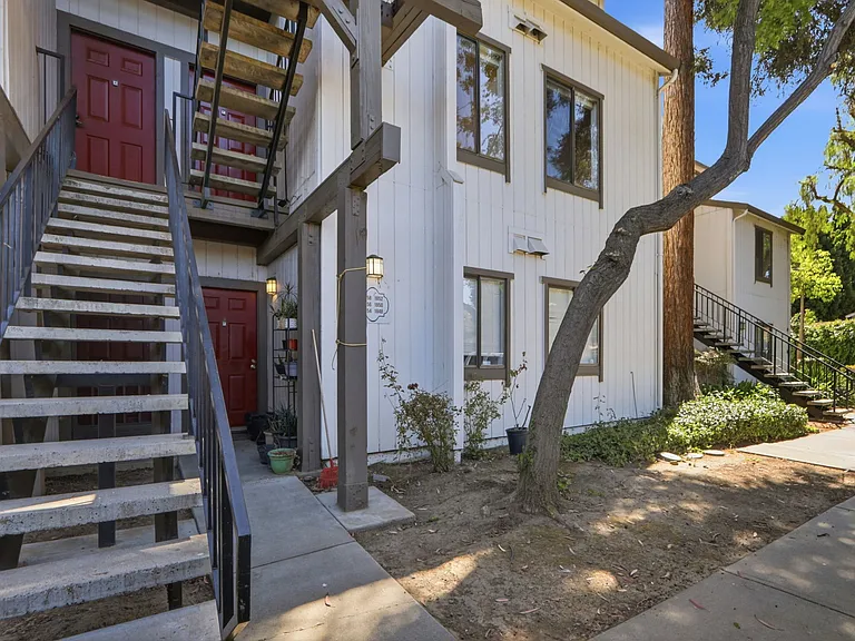 1850 Tradan Dr — Photo 6