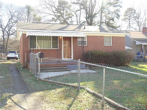 2nd image of 2517 Crescent Ln