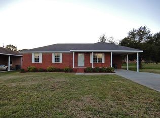 1223 Dutton St, Courtland, AL 35618
