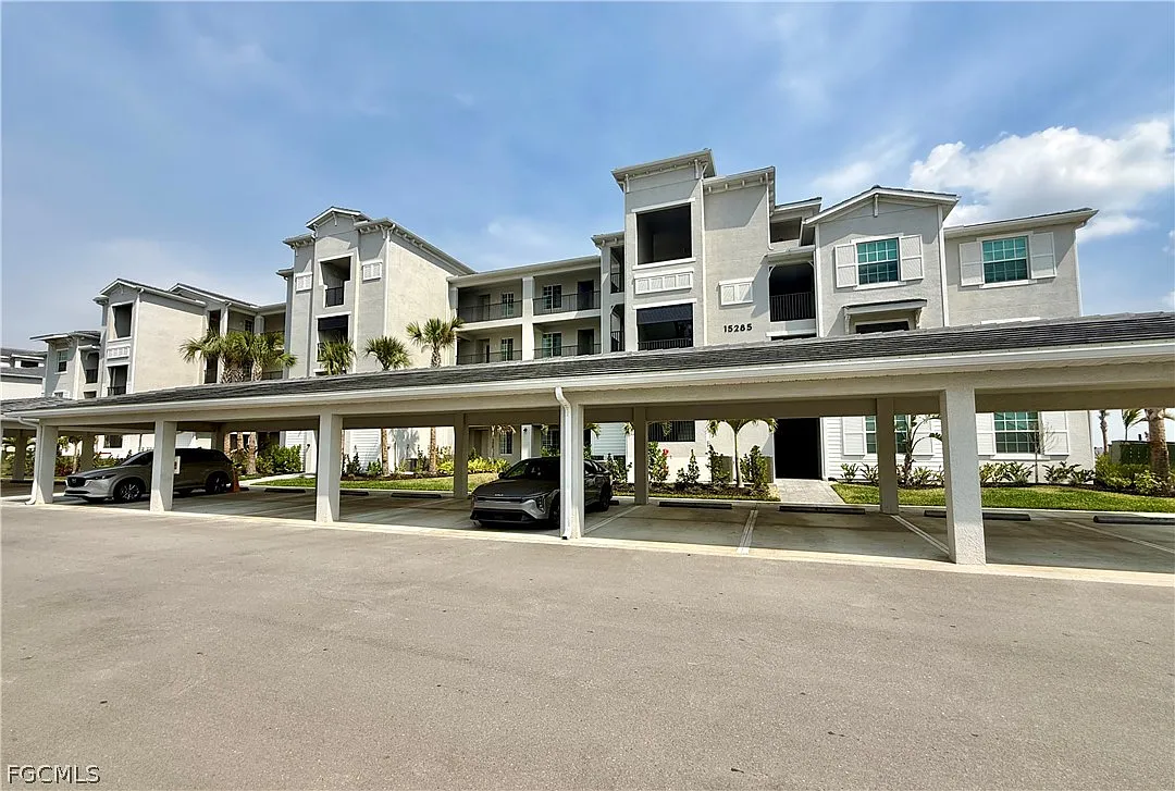 2 bed, 2.0 bath, 1120 sqft, $1,800 — Photo 1