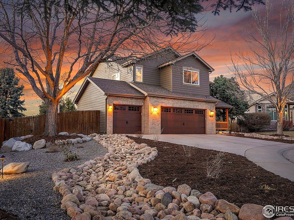 1st image of 823 W 126th Pl