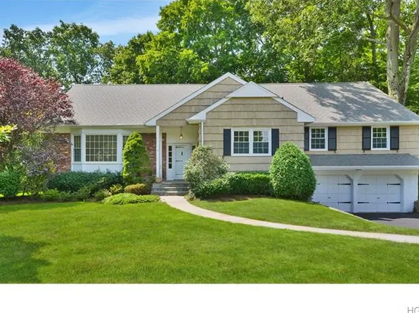 19 Pinebrook Dr, White Plains, NY 10605