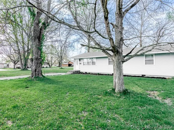 737 Cedar Street, Scottsburg, IN 47170