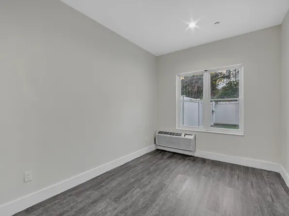 1142 Lafayette Avenue image 8 of 13