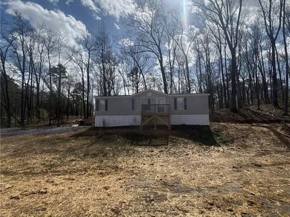 673 Johnson Rd SE, Adairsville, GA 30103