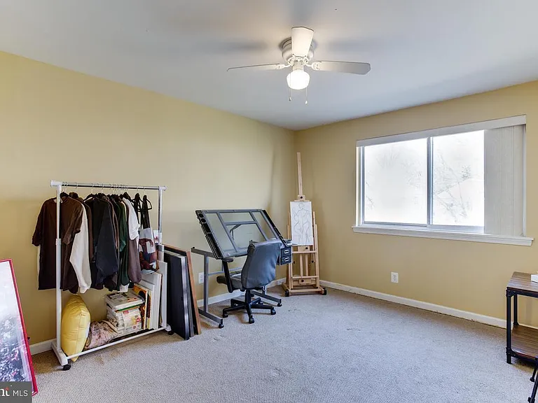2500 Markham Ln — Photo 17