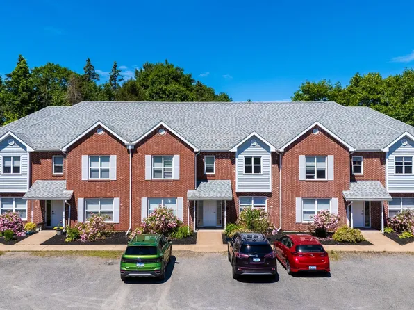 24 Kadray Ct #14, Kentville, NS B4N 5K2