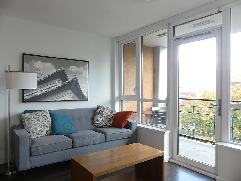183 Georgia St E — Photo 18